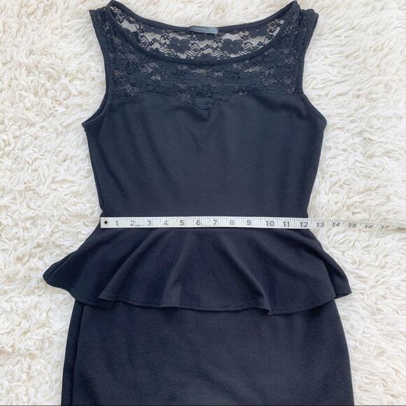 SOPRANO Black Floral Lace Peplum Pencil Dress - Picture 9 of 10